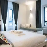 Colosseum Suites By Glen